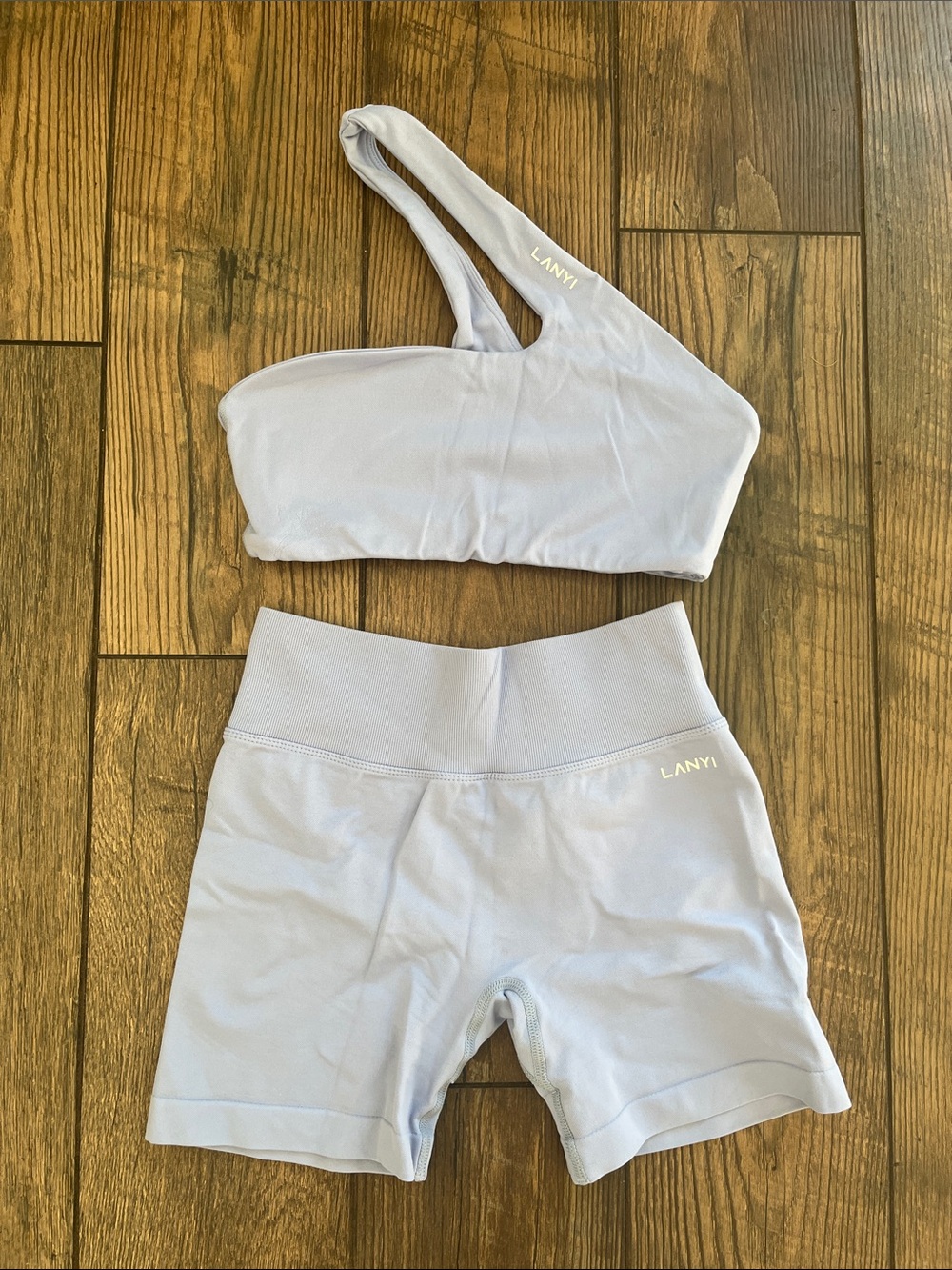 DFYNE One-Shoulder Sports Bra & Shorts Set